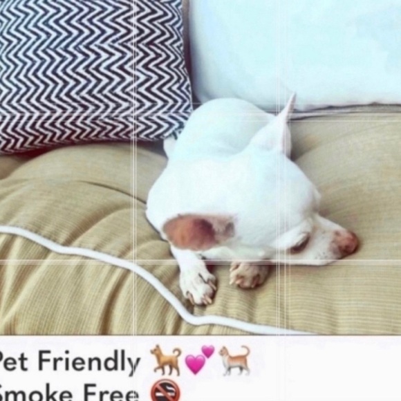 For LOVE & LEMONS FOR VICTORIA’S SECRET: Melrose Robe - Picture 11 of 16